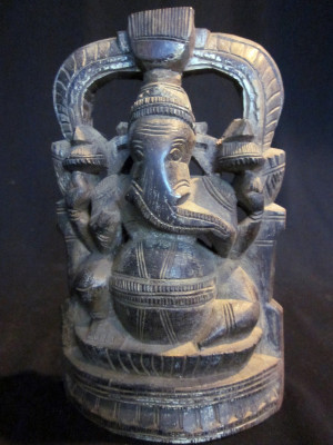Indian Hindu Holy Figure: "Ganesha"