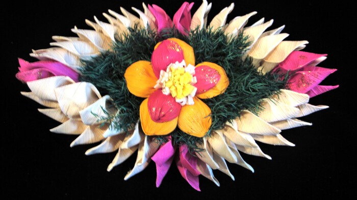 Thai Hindu/Buddhist Holiday (Loy Krathong) Object: "Krathong"